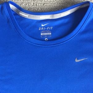 🍁Women’s Nike Dri-Fit Miler Blue Running Top